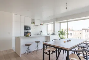 Classy flat with awesome view and great location! - Image 4
