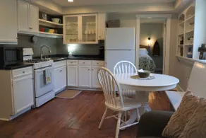 Shalom Suite-Private lower level of a country home - Image 2