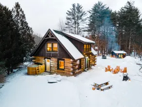 Log Cabin • 10 Min to Whiteface • Hot Tub • Sauna - Image 4