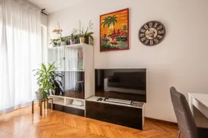[70sqm on Lake Como] Exclusive City Center - Image 4