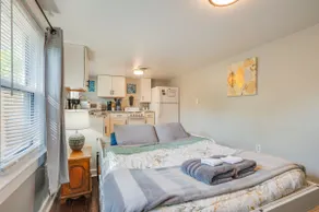 Cute guest house in beautiful Wythe! Great rates! - Image 5