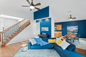 Spacious 5 Bd/3 Bath home/Swim Spa/ near Beaches - Image 3