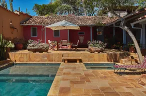 Spacious house with pool - Image 2