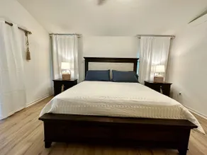 Wellington Pool Retreat | 4BR/2.5BA - Image 2