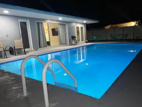 Cheerful, peaceful 3-Bedroom house with pool - Image 2