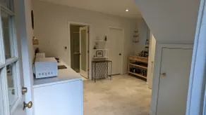 Private two story guesthouse in Takoma Park - Image 2