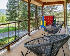 Sequoia Peaks Retreat - Stunning Views, Spa, Games - Image 5