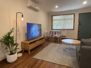 Central 2BR APT close to CBD & Cafés - Image 4