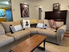 3-bedroom modern farm home with 360 Degree views - Image 3