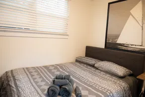 2BR Cottage-Private Entrance-Free Parking-Transit - Image 3