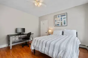 Tufts 3-Bed 2-Office Home with Laundry - Image 4