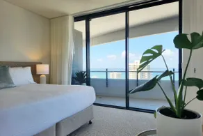 Modern luxury with breathtaking ocean views - Image 5