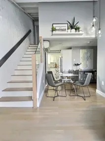 Chic Portland Penthouse, 2BR - Image 3