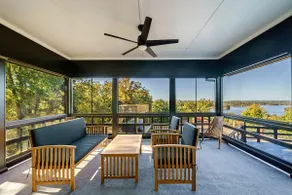 Lake Front Mountain View w/ 6 King beds - Image 3
