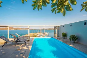 Çimentepe Residence | Seafront & Heated Pool - Image 4