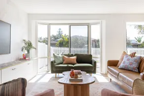 Yo Caba Caba - Beach House with a Colourful Twist! - Image 2