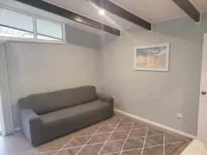 Cosy 1 Bedroom Cottage Fully Renovated - Image 3