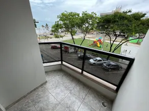 Apartment with an ocean view - Image 2