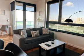 Stunning 24th Floor, with City View (332) - Image 3