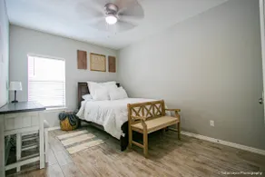 Unit 1: Cozy Apartment - Image 3