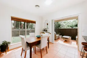 Nikki's on Market St - A Central Country Abode - Image 3