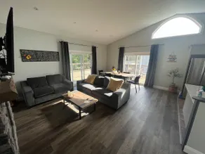 White Maple Cottage - Image 4