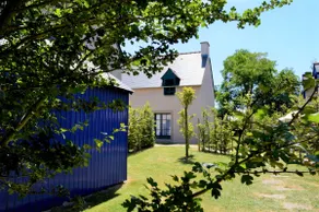 6-person heated pool house (A) - Image 3