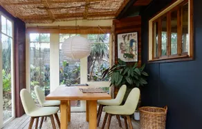 Escape to a uniquely designed coastal getaway. - Image 4