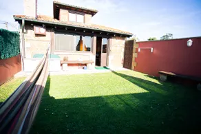 Detached house with fireplace, garden, barbecue - Image 4