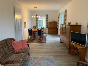 Ground-floor apartment with a patio - Image 5