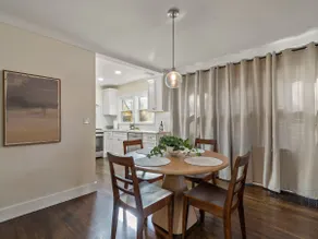 Wonderful Downtown Ferndale Bungalow - Image 4