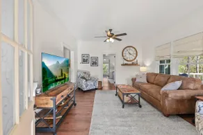 LOW Cleaning Fee 2B2B Under a Mile from Downtown! - Image 5