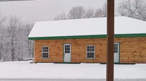 3 bed/2 bath riverside cabin - Image 2