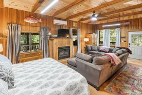 The Treehouse: Peaceful Cabin Near to PCB and 30A - Image 3