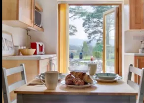 Mountain View Cottage, Hot Tub , Stunning Views - Image 5