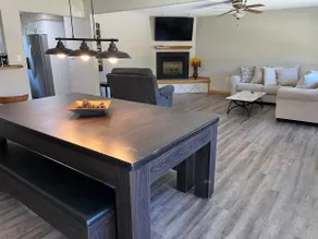 Spacious 3 bedroom plus office! - Image 4
