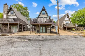 Luxury A Frame at Table Rock Lake! Sleeps 8! - Image 4