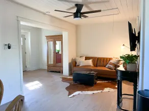 McClellan Cottage - centrally located studio - Image 5