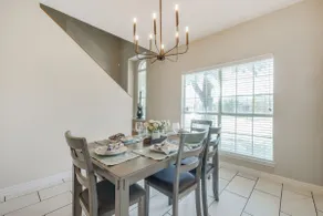 Melody Home near Grapevine, DFW Airport w backyard - Image 4