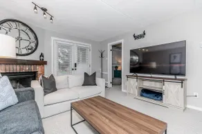 Alpine Cove - Condo in Collingwood - Sleeps 6 - Image 5