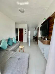 Apartment with a pool and beach club - Image 3