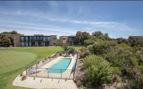 Lovely 1 Bedroom apartment, sleeps 4! - Image 2