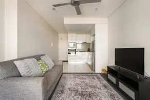 Minimalistic, modern, and lovely one bedroom. - Image 4
