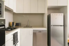 Minimalistic, modern, and lovely one bedroom. - Image 2
