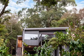 Wally Jane's Warburton - Image 4
