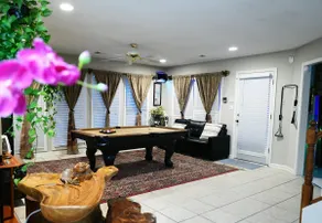 6 BR home in Cordova Conveniently Located - Image 5