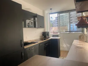 Nice apartment with sea and mountain views - Image 2