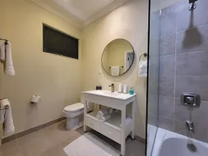 Appartamento adatto alle famiglie con giardino, internet veloce e piscina | Vista sulla montagna - Image 5