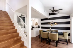 Modern 3 Bedroom Townhome by the Strip Sleeps 8 - Image 2