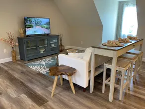 A Shore Thing (King Bed, private patio w/ grill) - Image 2